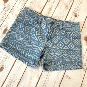 Cotton On / blue tribal print shorts size 4